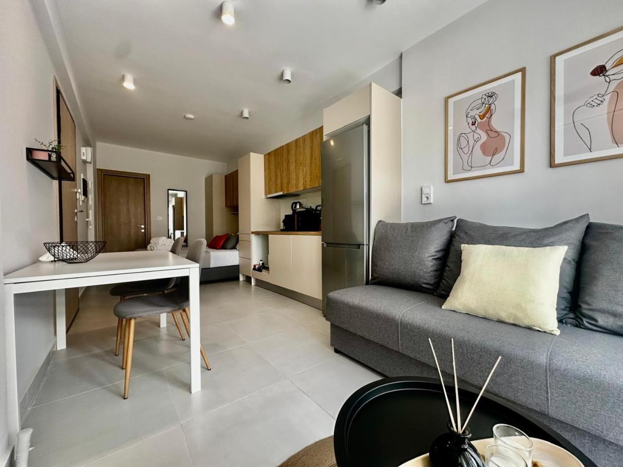 Alki-House Aparthotel Athena Bagian luar foto