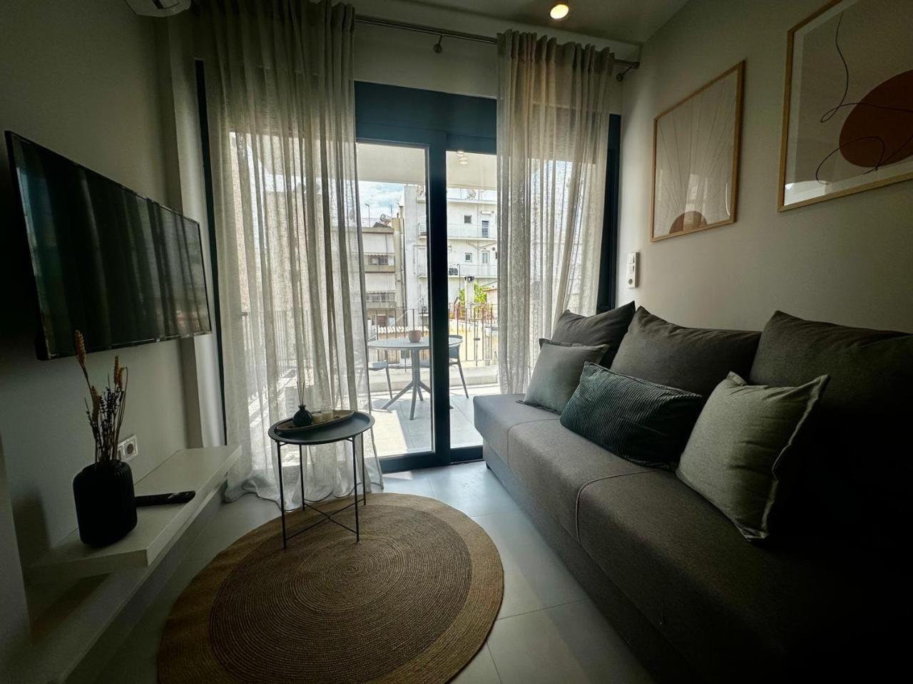 Alki-House Aparthotel Athena Bagian luar foto