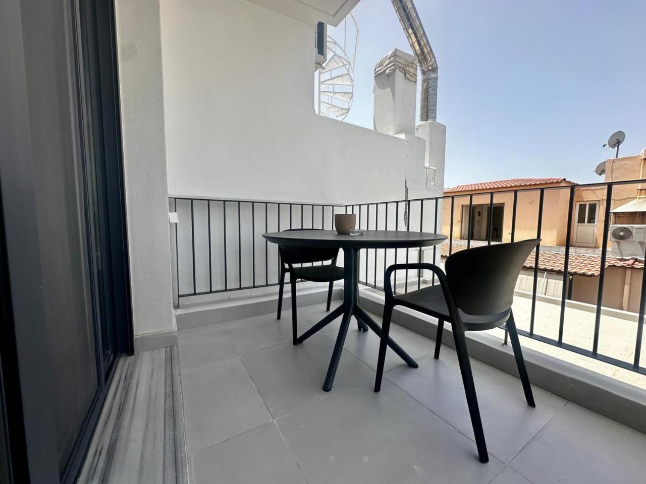 Alki-House Aparthotel Athena Bagian luar foto