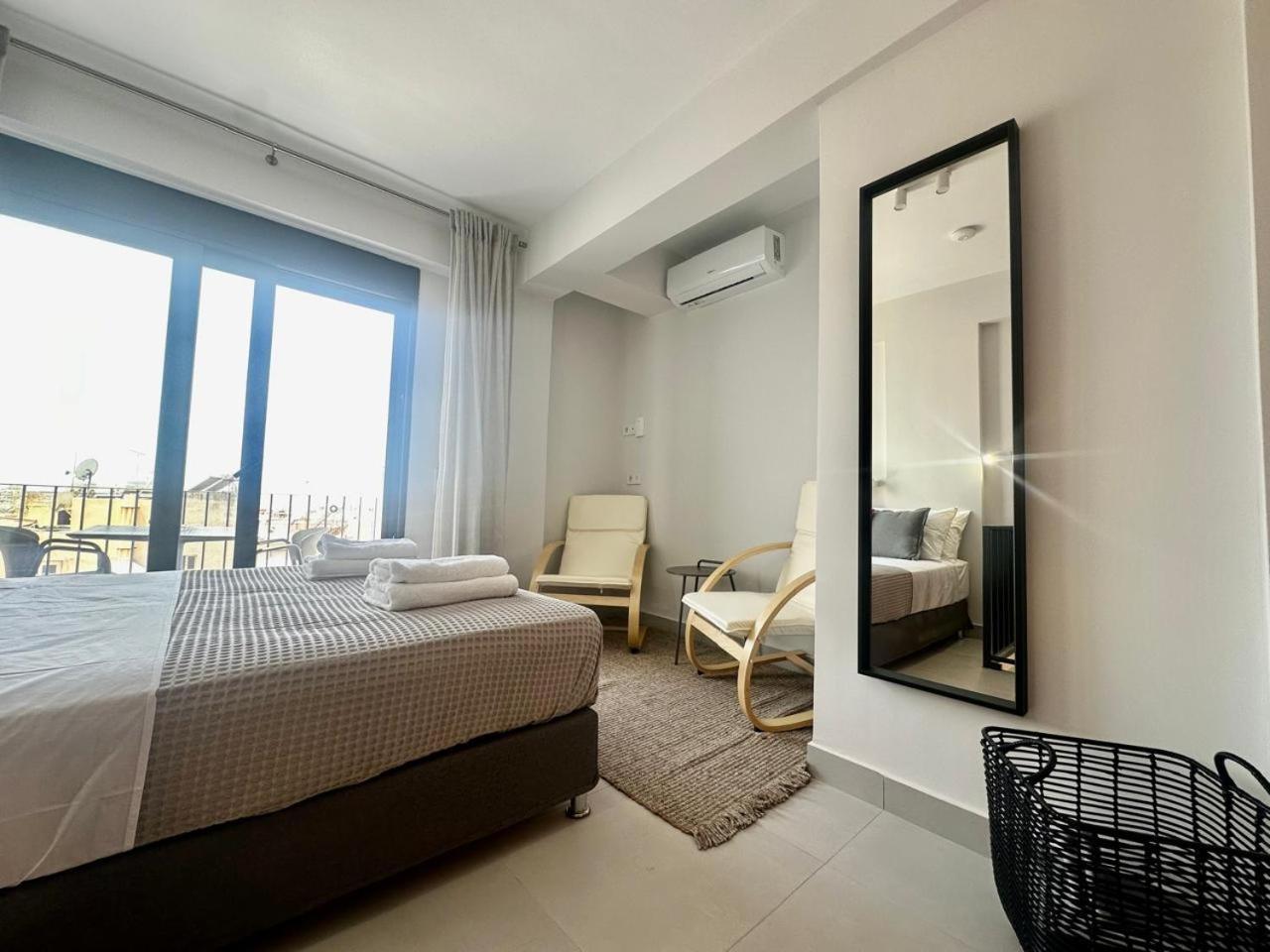 Alki-House Aparthotel Athena Bagian luar foto